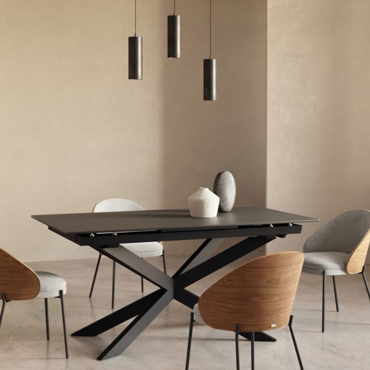 עיצוב פינת אוכל לפי הפאנג שווי: איך לבחור שולחן וכיסאות שיכניסו אנרגיה טובה לבית?