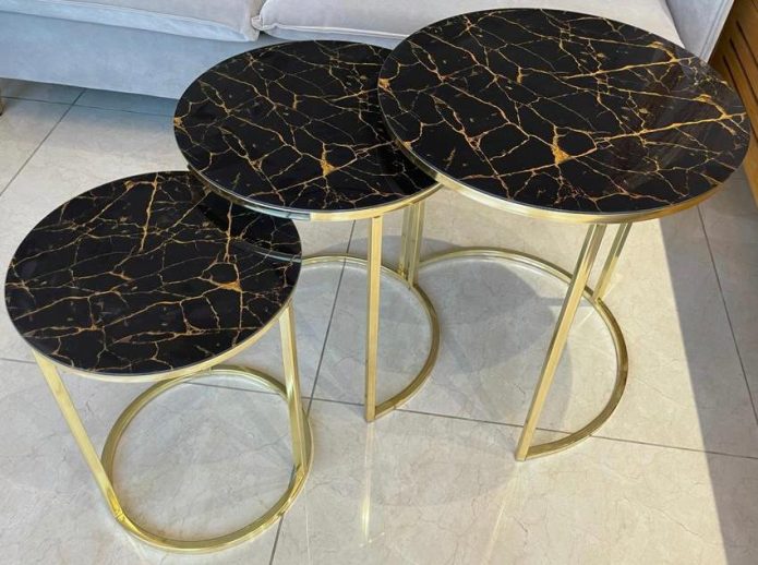 סט שולחנות טנגו שחור רגל זהב