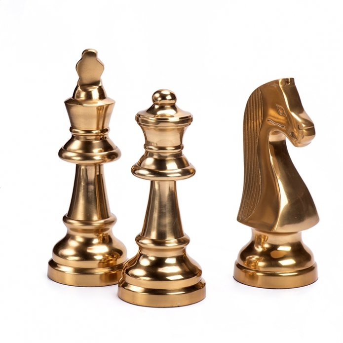 כלי שחמט סוס זהב