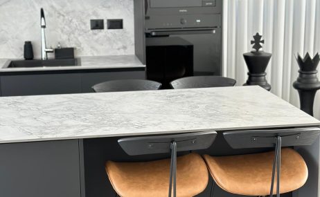 מכיסא ועד המלצה ב-TripAdvisor: איך ריהוט נכון מגדיל את ההכנסות במסעדה שלך?