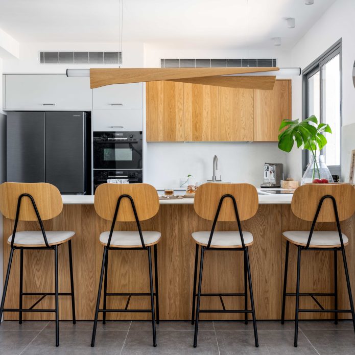 כסא בר דיאן מרופד